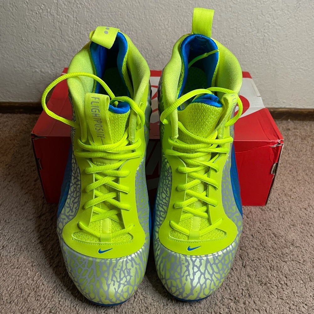 Nike Air Flightposite Exposed Volt Photo Blue size 10 NWOT